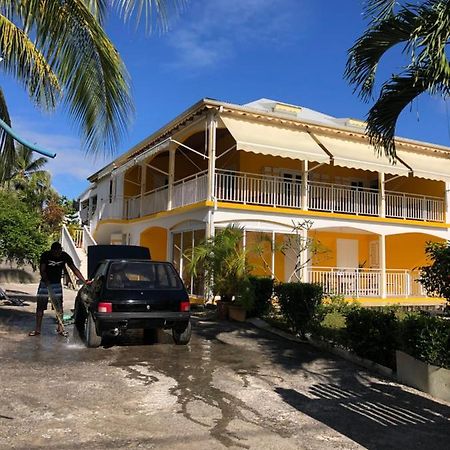 Ti Kaz À Patou, au coeur de l'île. Apartamento Baie-Mahault Exterior foto