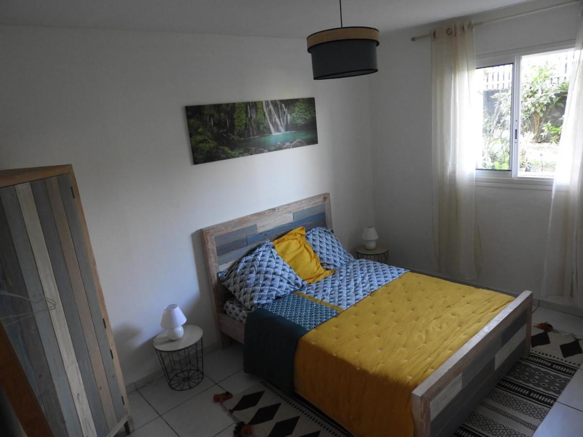 Ti Kaz À Patou, au coeur de l'île. Apartamento Baie-Mahault Exterior foto